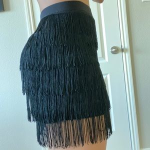 Black fringe mini skirt XS